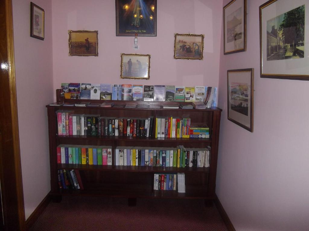Quay West Ireland Bed & Breakfast Westport Bagian luar foto