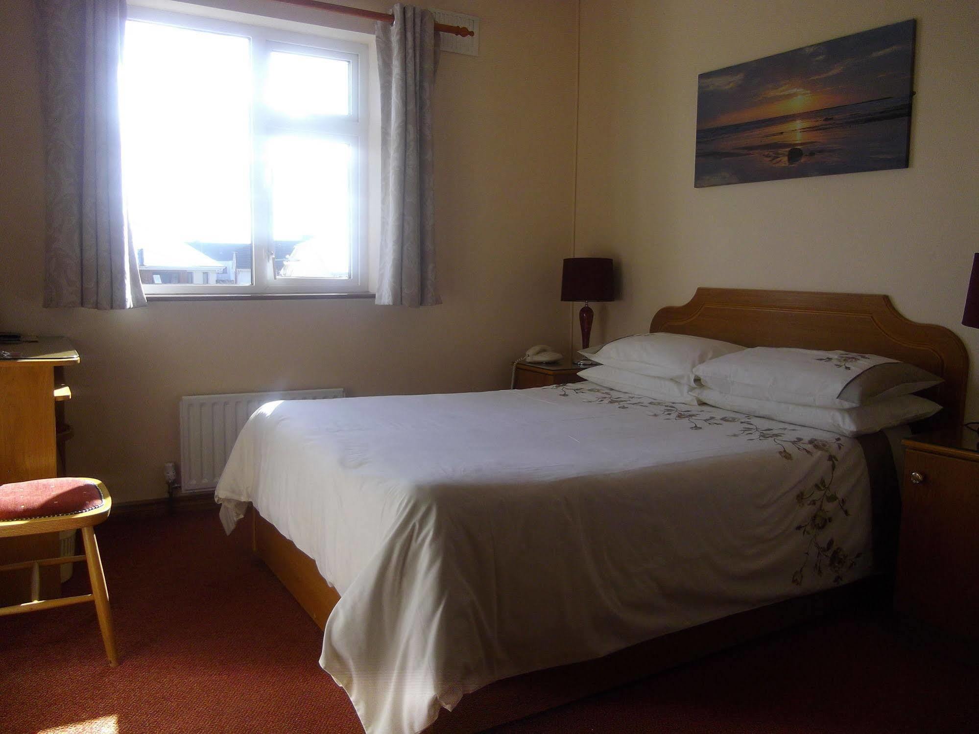 Quay West Ireland Bed & Breakfast Westport Bagian luar foto