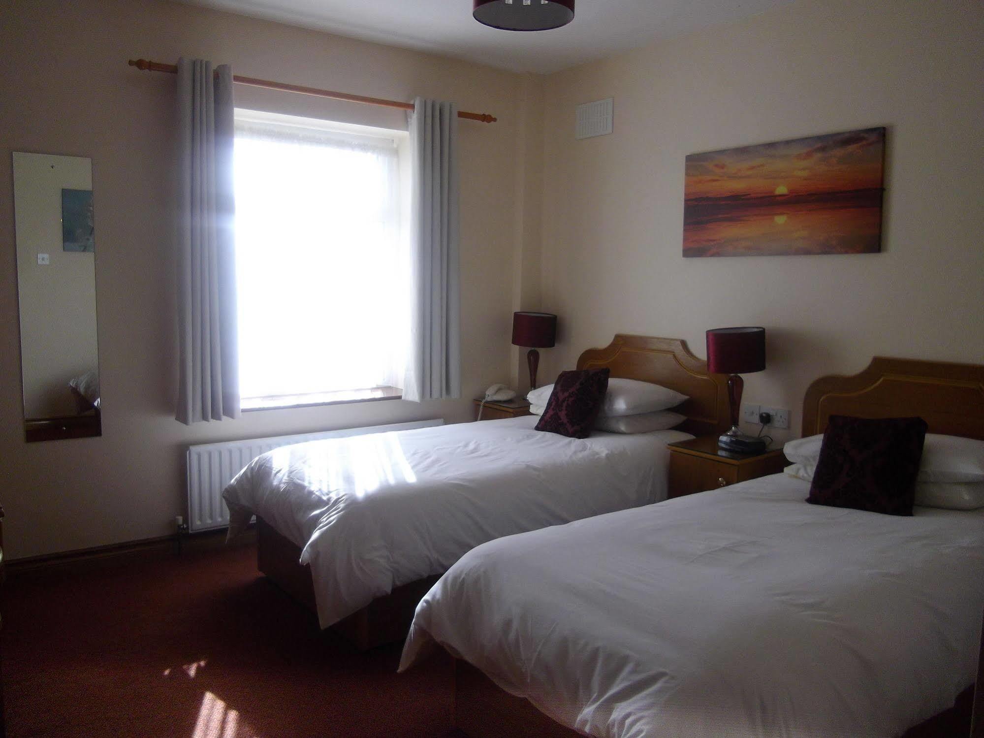 Quay West Ireland Bed & Breakfast Westport Bagian luar foto