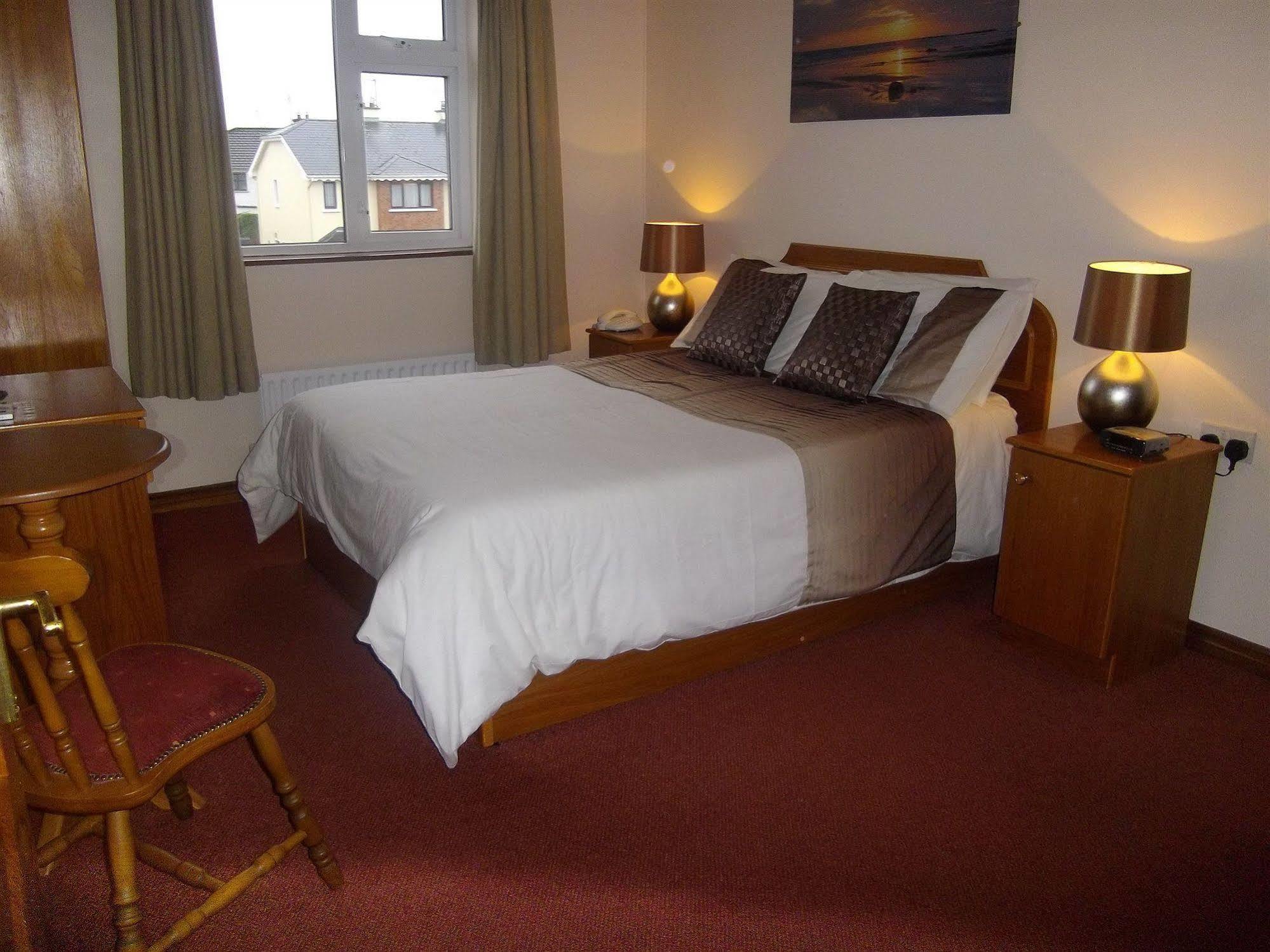 Quay West Ireland Bed & Breakfast Westport Bagian luar foto