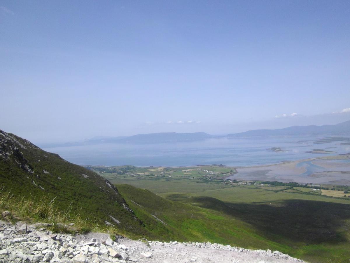 Quay West Ireland Bed & Breakfast Westport Bagian luar foto